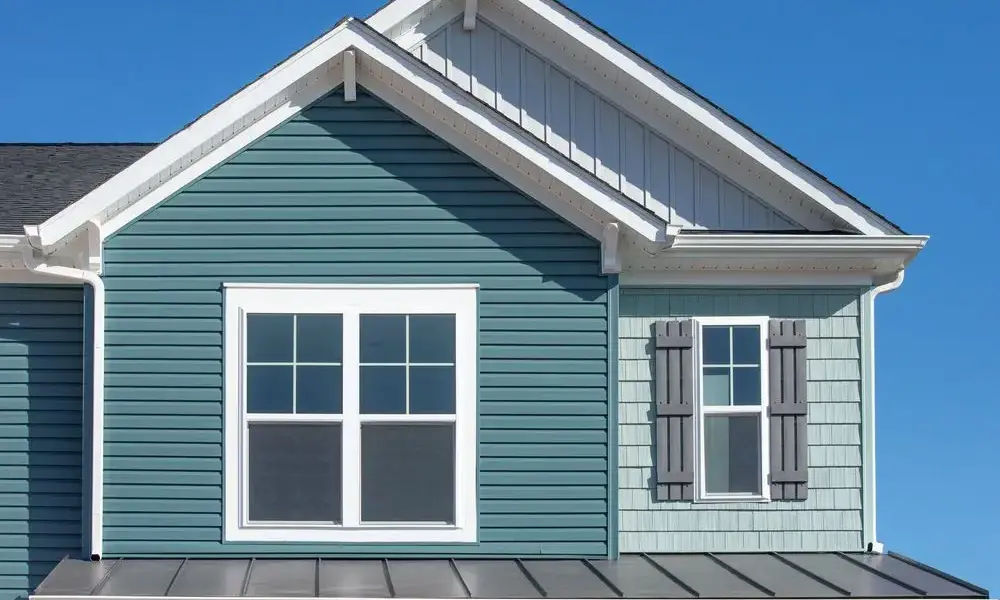 Roof repair and inspection services in Saraland